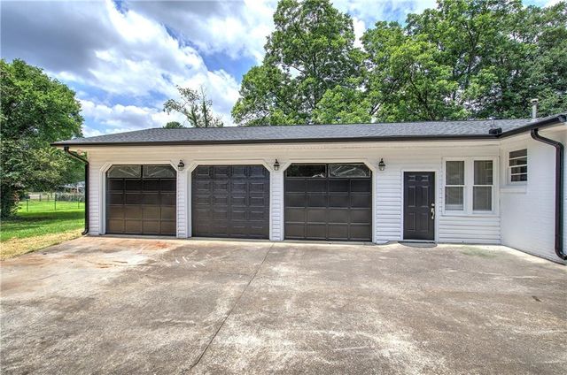 108 Valley Drive, Cartersville, GA 30120
