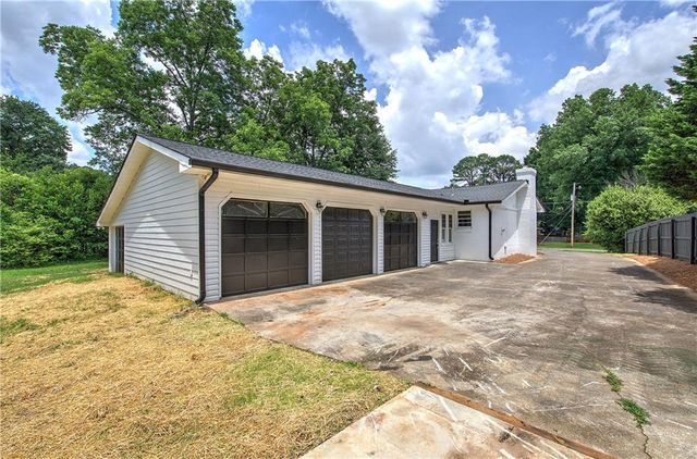 108 Valley Drive, Cartersville, GA 30120