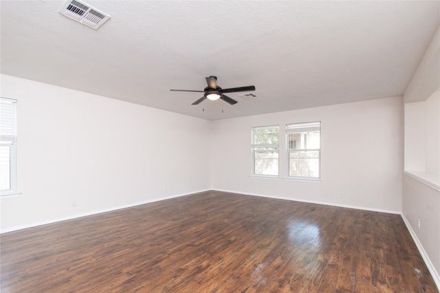 283 Cordero DR, San Marcos, TX 78666