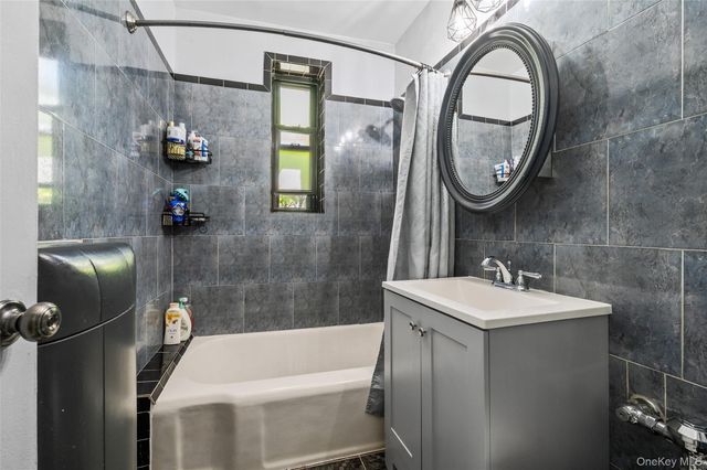 14350 Hoover Avenue 505, Briarwood, NY 11435