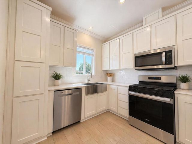 96 Timber Cove, Campbell, CA 95008