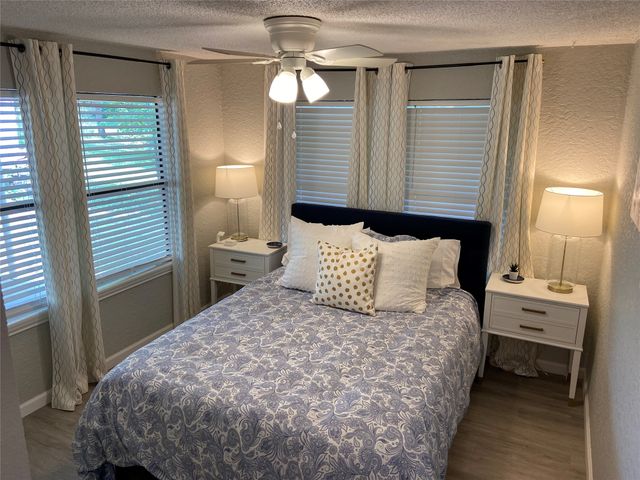 184 Beachwood Drive, Mabank, TX 75156