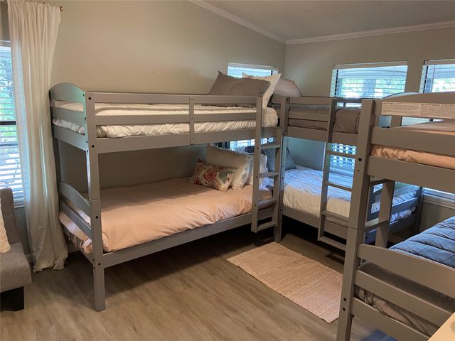 184 Beachwood Drive, Mabank, TX 75156