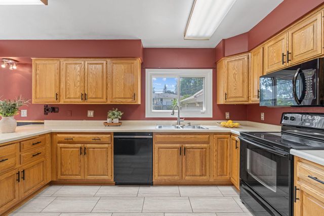 8730 Portland Avenue S, Bloomington, MN 55420