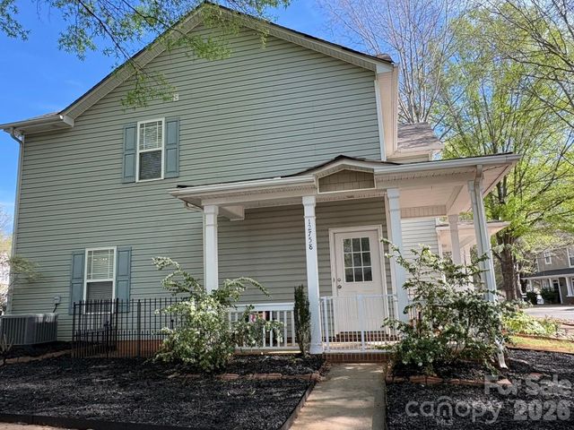 12758 Cross Dale Drive, Huntersville, NC 28078