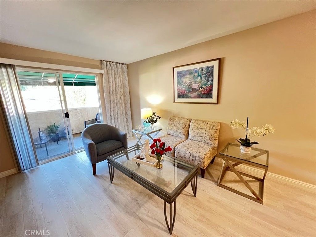 Image 4 of property listing at 918 W Garvey Avenue 313, Monterey Park, CA 91754