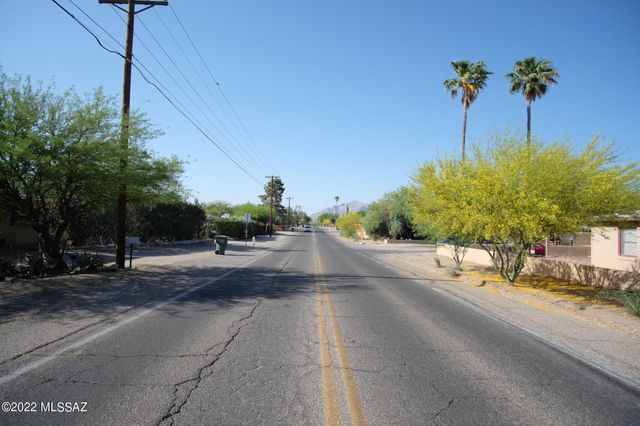 2743 N Park Avenue, Tucson, AZ 85719