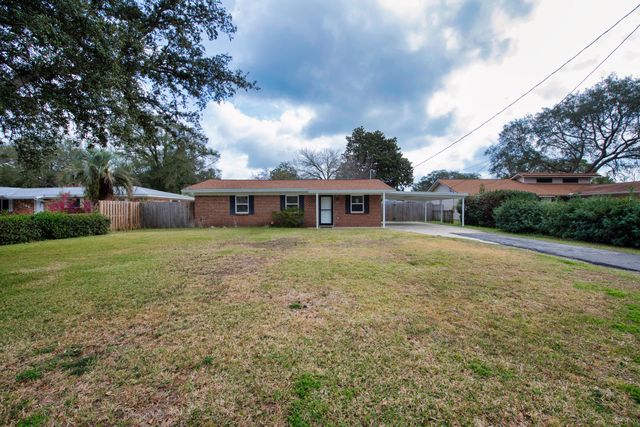 704 Burton Avenue, Fort Walton Beach, FL 32547