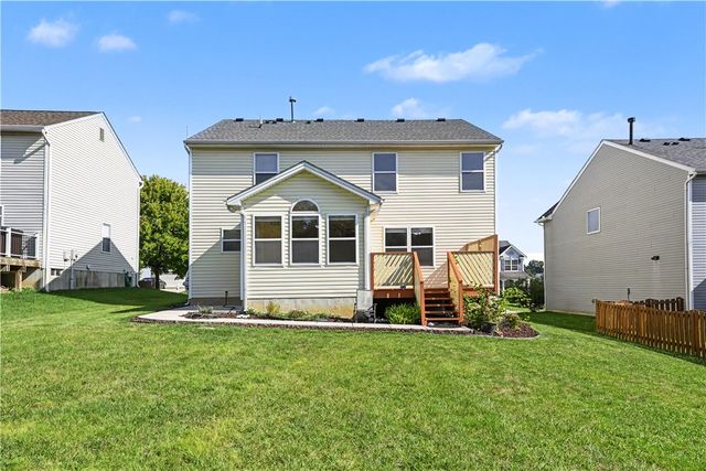 292 Parrott Court, Fairborn, OH 45324