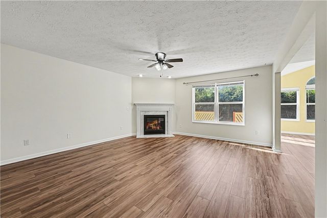 292 Parrott Court, Fairborn, OH 45324