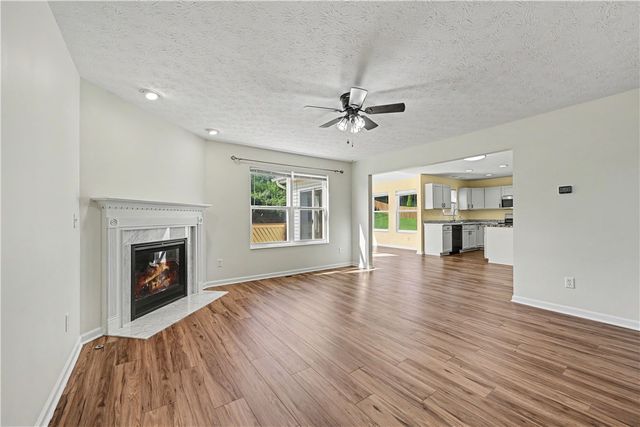 292 Parrott Court, Fairborn, OH 45324