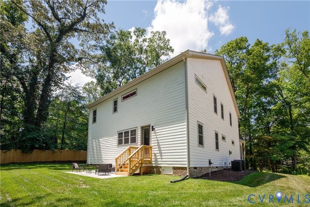 8919 Rustic Rd, Richmond, VA 23235