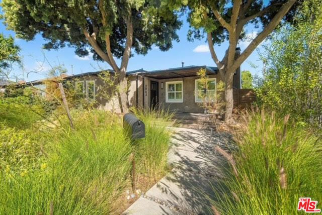 2963 Virginia Avenue, Santa Monica, CA 90404