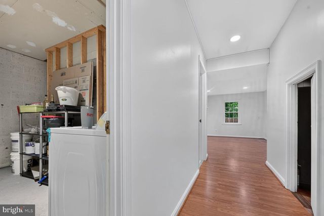 7328 GREENTREE RD, Bethesda, MD 20817
