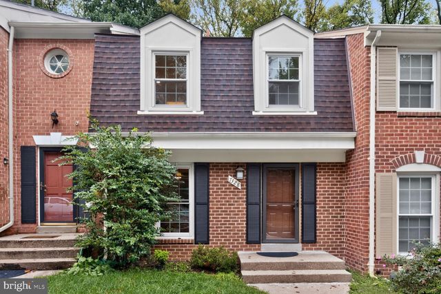 7328 GREENTREE RD, Bethesda, MD 20817