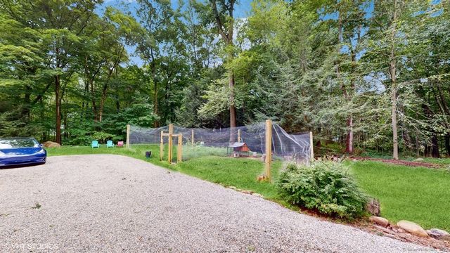 305 Westport Turnpike, Fairfield, CT 06824