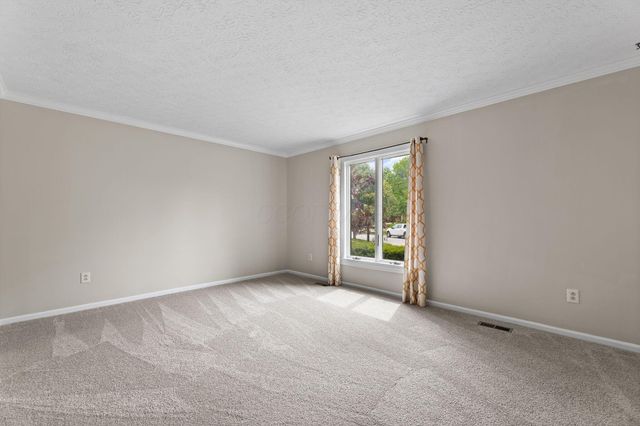 588 Liberty Lane, Westerville, OH 43081