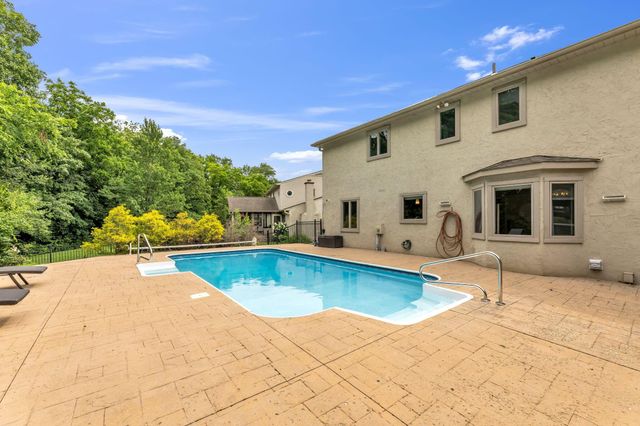 588 Liberty Lane, Westerville, OH 43081