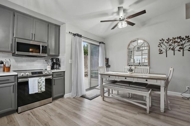 6130 Mcdevitt Dr, Riverbank, CA 95367