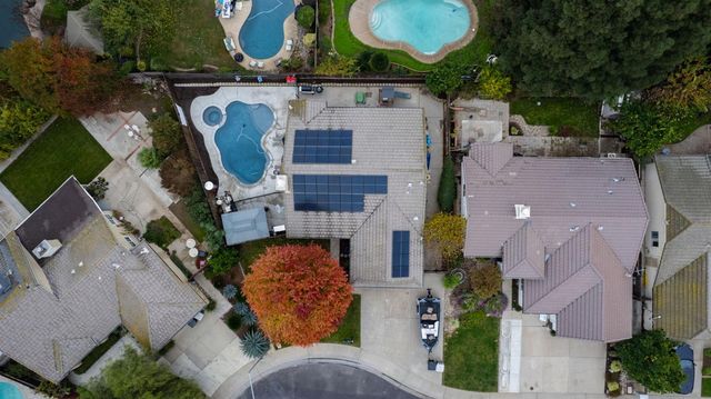 6130 Mcdevitt Dr, Riverbank, CA 95367