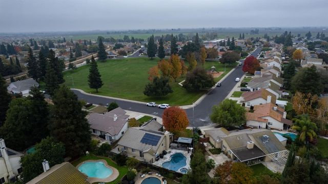 6130 Mcdevitt Dr, Riverbank, CA 95367