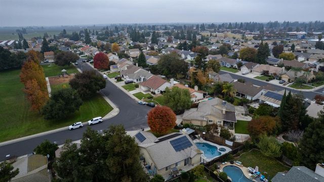 6130 Mcdevitt Dr, Riverbank, CA 95367