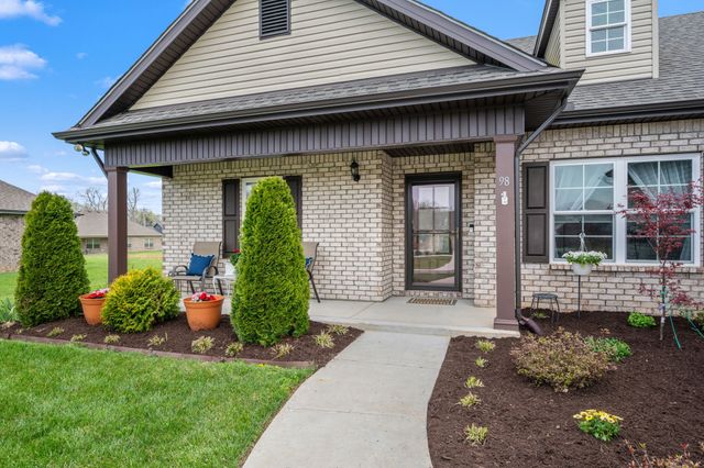 98 Pinnacle Point Ln, Tullahoma, TN 37388