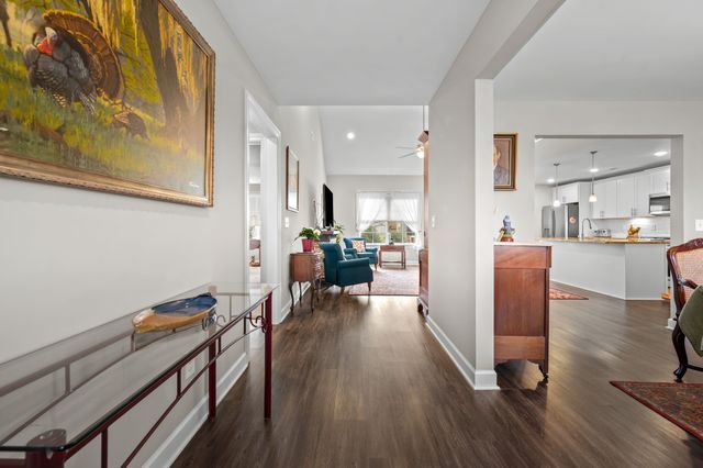 98 Pinnacle Point Ln, Tullahoma, TN 37388