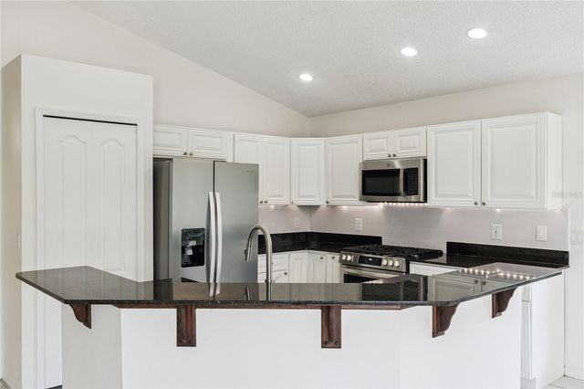 13635 WATERHOUSE WAY, Orlando, FL 32828