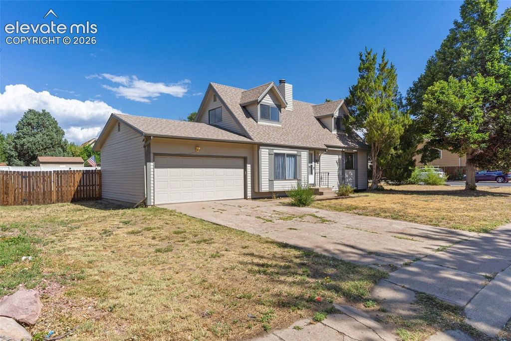 2210 Farnsworth Drive, Colorado Springs, CO 80916 — photo 2
