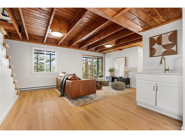 7105 Flagstaff Rd, Boulder, CO 80302