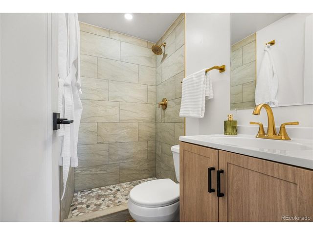 7105 Flagstaff Rd, Boulder, CO 80302