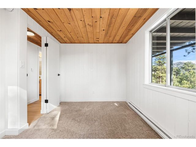 7105 Flagstaff Rd, Boulder, CO 80302