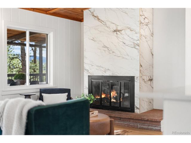 7105 Flagstaff Rd, Boulder, CO 80302