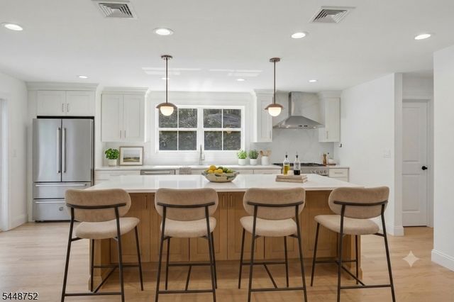 14 Maplewood Dr, Livingston Twp., NJ 07039
