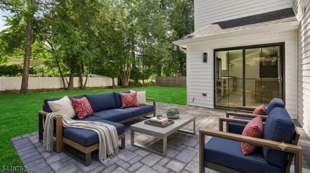 14 Maplewood Dr, Livingston Twp., NJ 07039