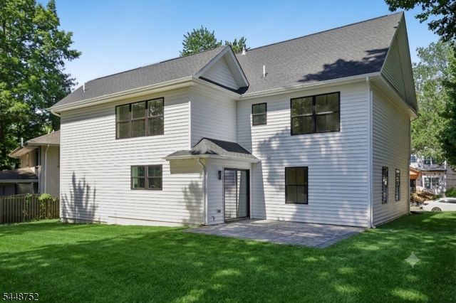 14 Maplewood Dr, Livingston Twp., NJ 07039