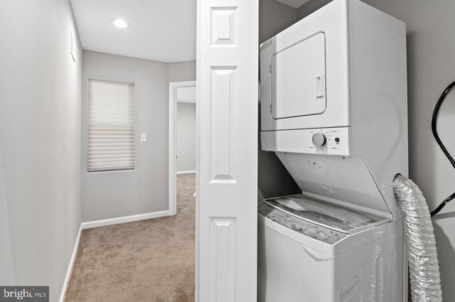 1346 N CAREY ST, Baltimore, MD 21217