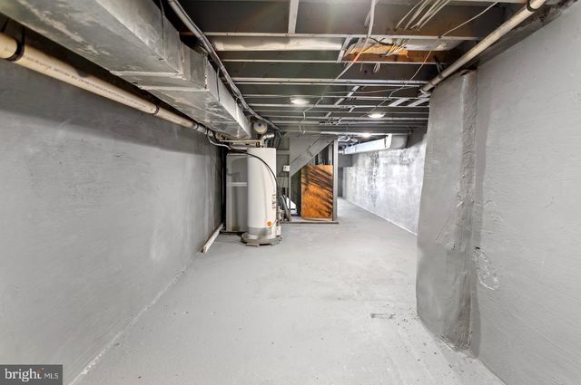 1346 N CAREY ST, Baltimore, MD 21217