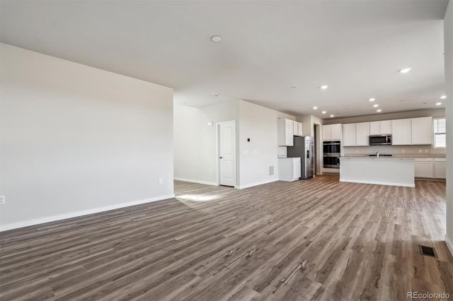 1422 Loraine Circle S, Erie, CO 80026