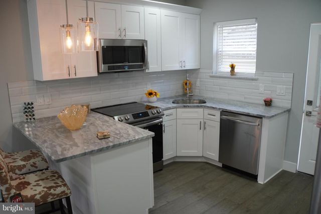 2420 N CLARION ST, Philadelphia, PA 19132