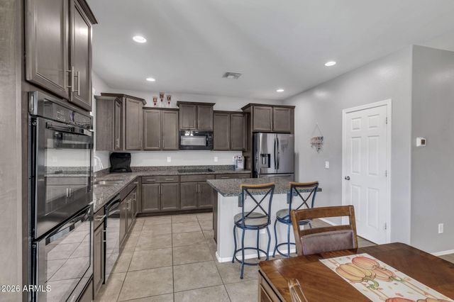 6139 W EVERGREEN Road, Glendale, AZ 85302