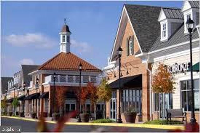 5603 WHEELWRIGHT WAY, Haymarket, VA 20169