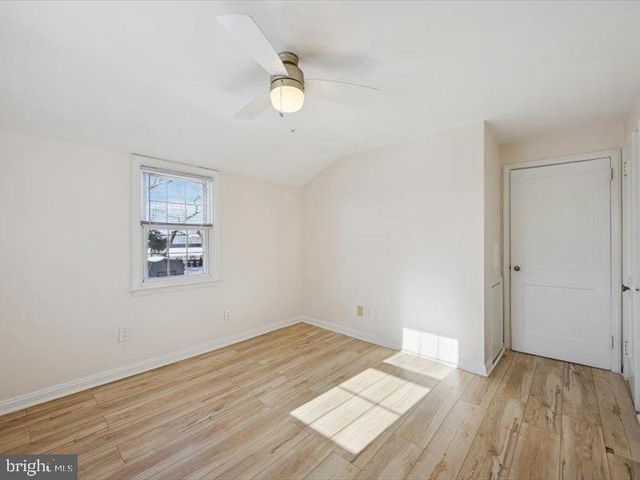 361 CEDAR AVE, Holmes, PA 19043