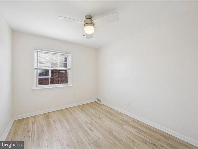 361 CEDAR AVE, Holmes, PA 19043