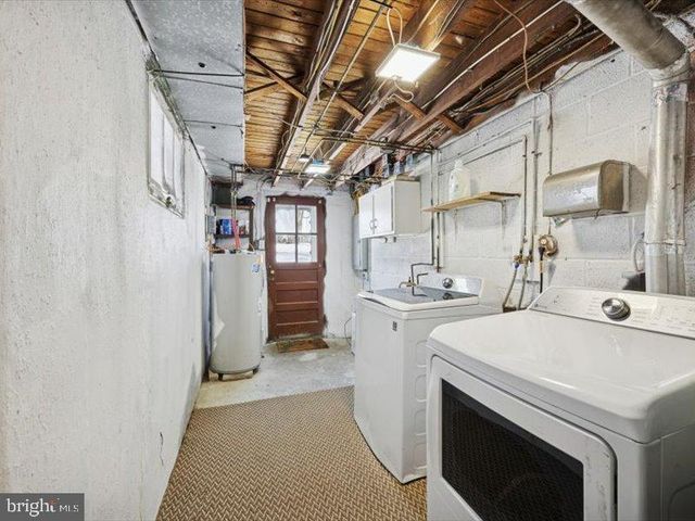 361 CEDAR AVE, Holmes, PA 19043