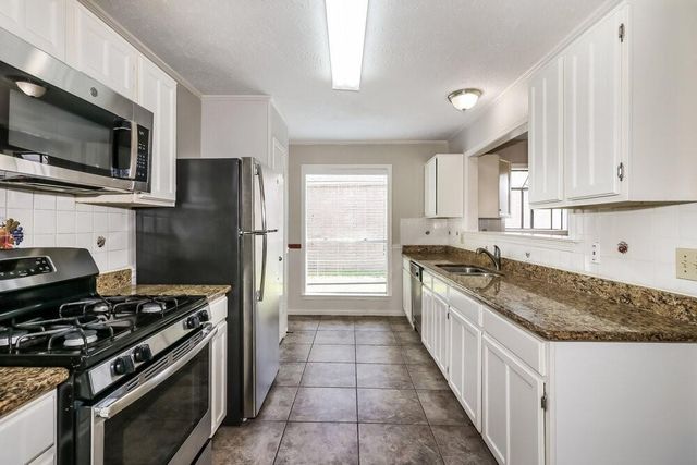 7406 San Simeon Drive, Houston, TX 77083