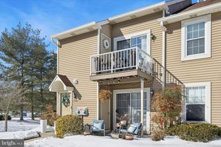 102B SEDGEFIELD DR, Mount Laurel, NJ 08054