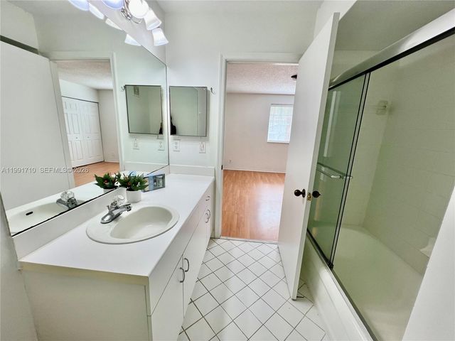 3665 San Simeon Cir 3665, Weston, FL 33331