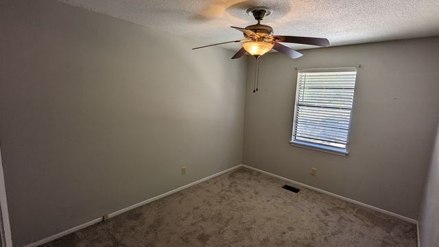 901-16B Olmstead Drive, Hinesville, GA 31313